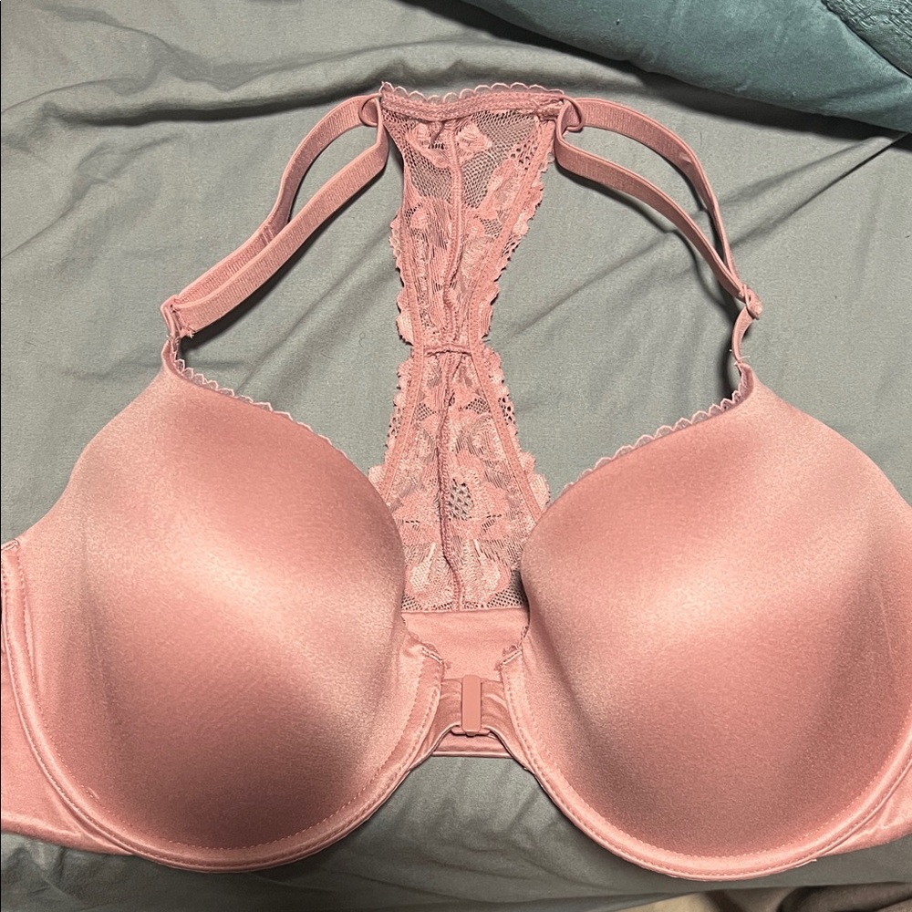 Victoria's Secret Lace T-Back Smooth Cup Bra in Salmon
